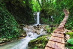 Долина Легенд, 33 водопада и кавказское застолье : Фотография